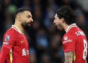 爱游戏app-利物浦主场不敌曼联，遗憾失去三分