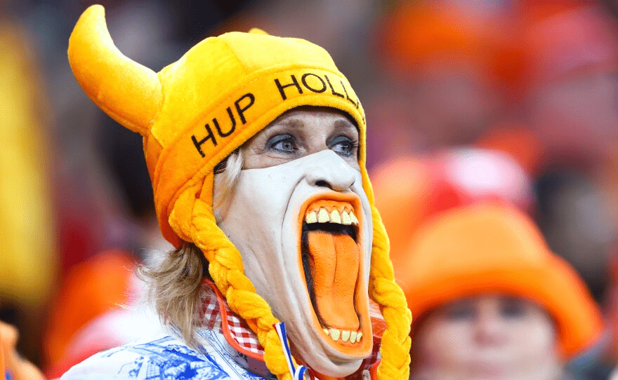 包含橙色军团再次出征,将与对手争夺胜利宝座的词条 包含橙色军团再次出征,将与对手争夺胜利宝座的词条