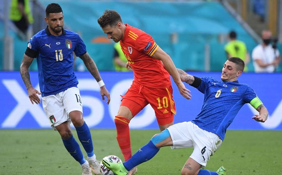 意大利主场大胜北爱尔兰,小组领先稳如磐石 意大利主场大胜北爱尔兰,小组领先稳如磐石