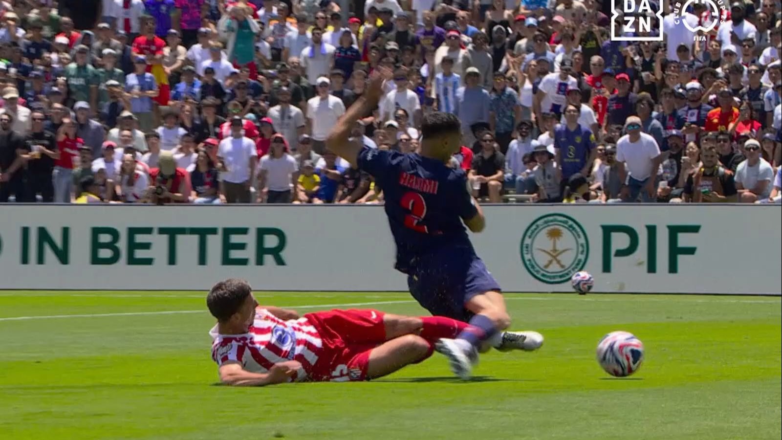 巴黎圣日耳曼主场告捷,纽约城失球频频的简单介绍 巴黎圣日耳曼主场告捷,纽约城失球频频的简单介绍