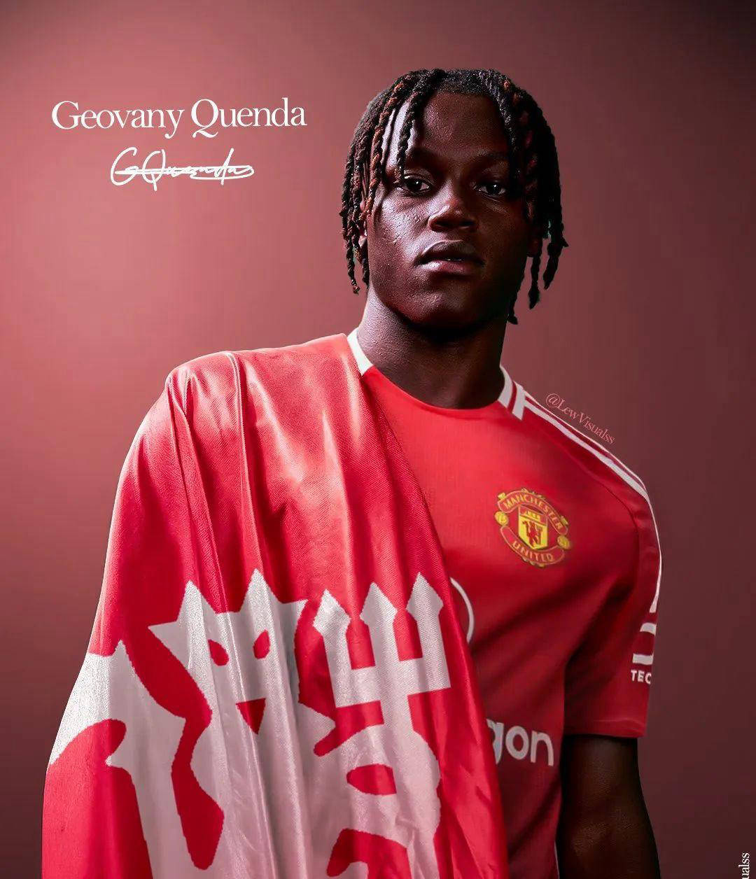 曼联签下了一名备受瞩目的年轻球员 曼联签下了一名备受瞩目的年轻球员