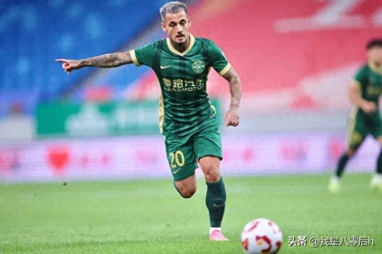 客场作战扭转局面,逆转领跑取胜 客场作战扭转局面,逆转领跑取胜