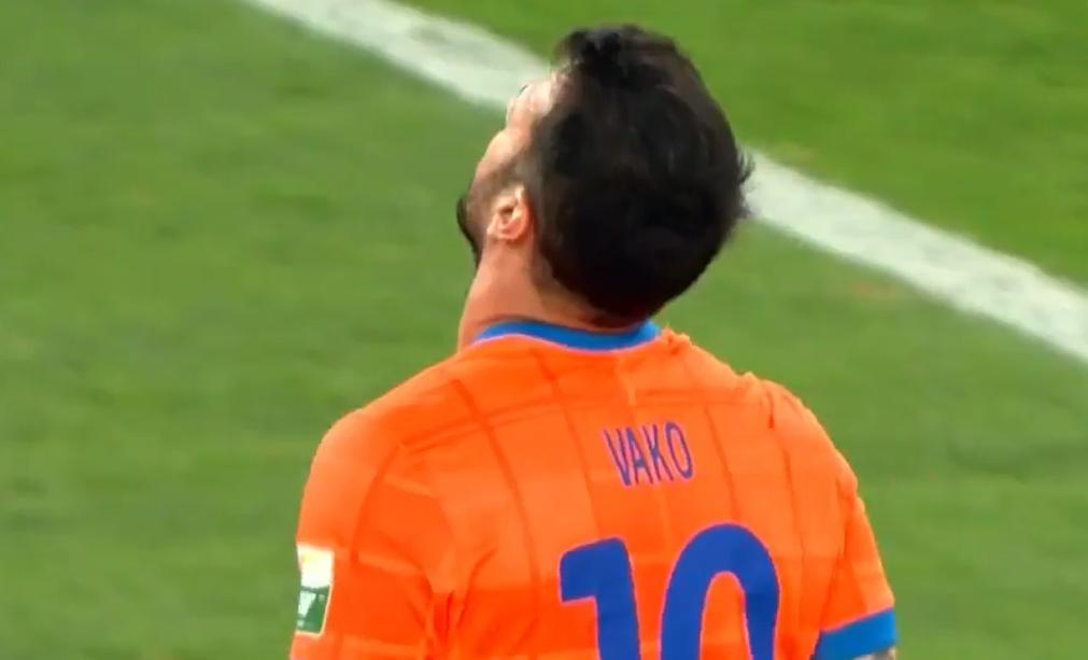 外援梅开二度，球队客场再获胜利的简单介绍