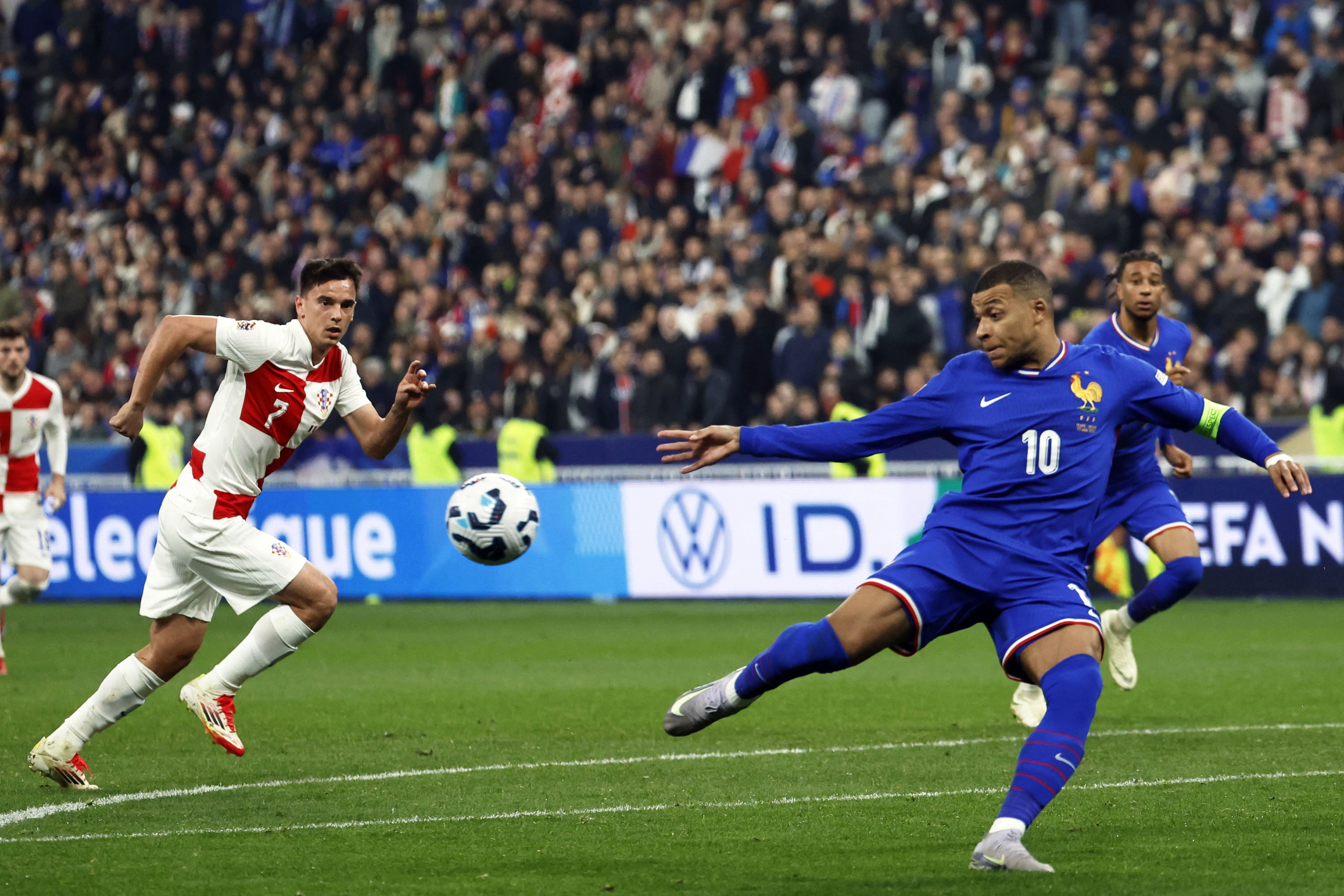 欧国联比赛实力雄厚势不可挡的简单介绍 欧国联比赛实力雄厚势不可挡的简单介绍