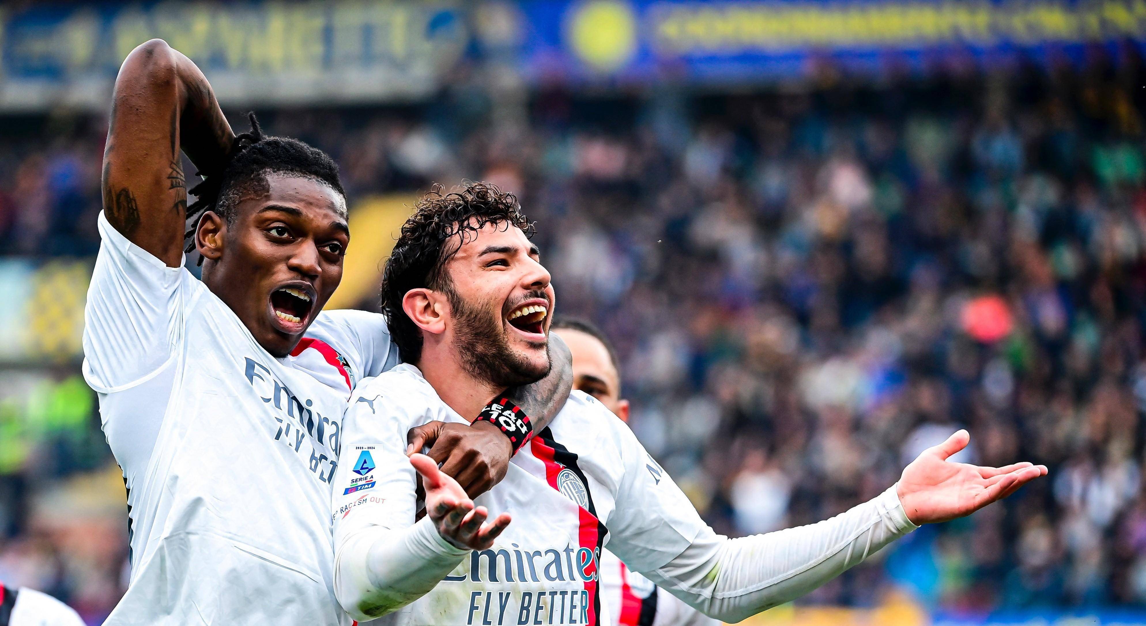 包含AC米兰球员集体发挥低迷,球队战绩下滑的词条 包含AC米兰球员集体发挥低迷,球队战绩下滑的词条