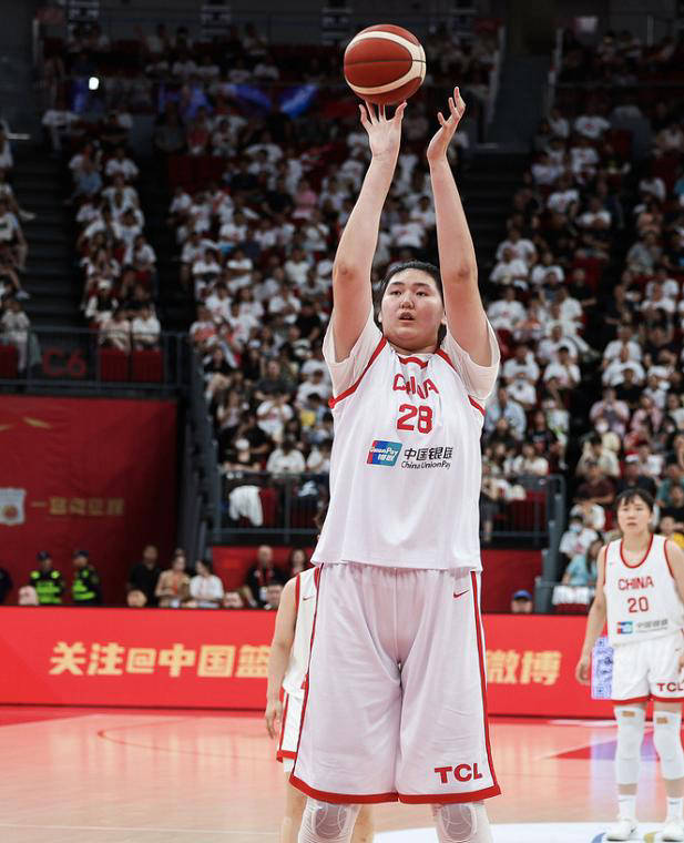 中国队在比赛中积攒实力,期待更好的表现 中国队在比赛中积攒实力,期待更好的表现