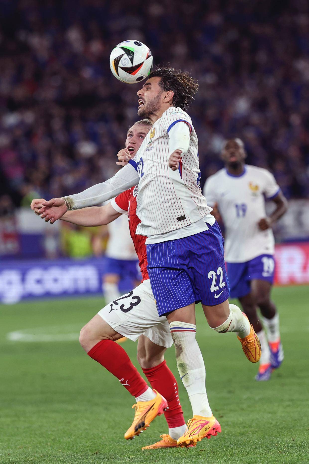 奥地利队惨败格鲁吉亚，欧锦赛资格悬而未决