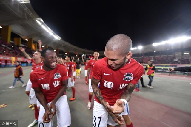 包含外援单节砍下高分,带领球队获得胜利的词条 包含外援单节砍下高分,带领球队获得胜利的词条