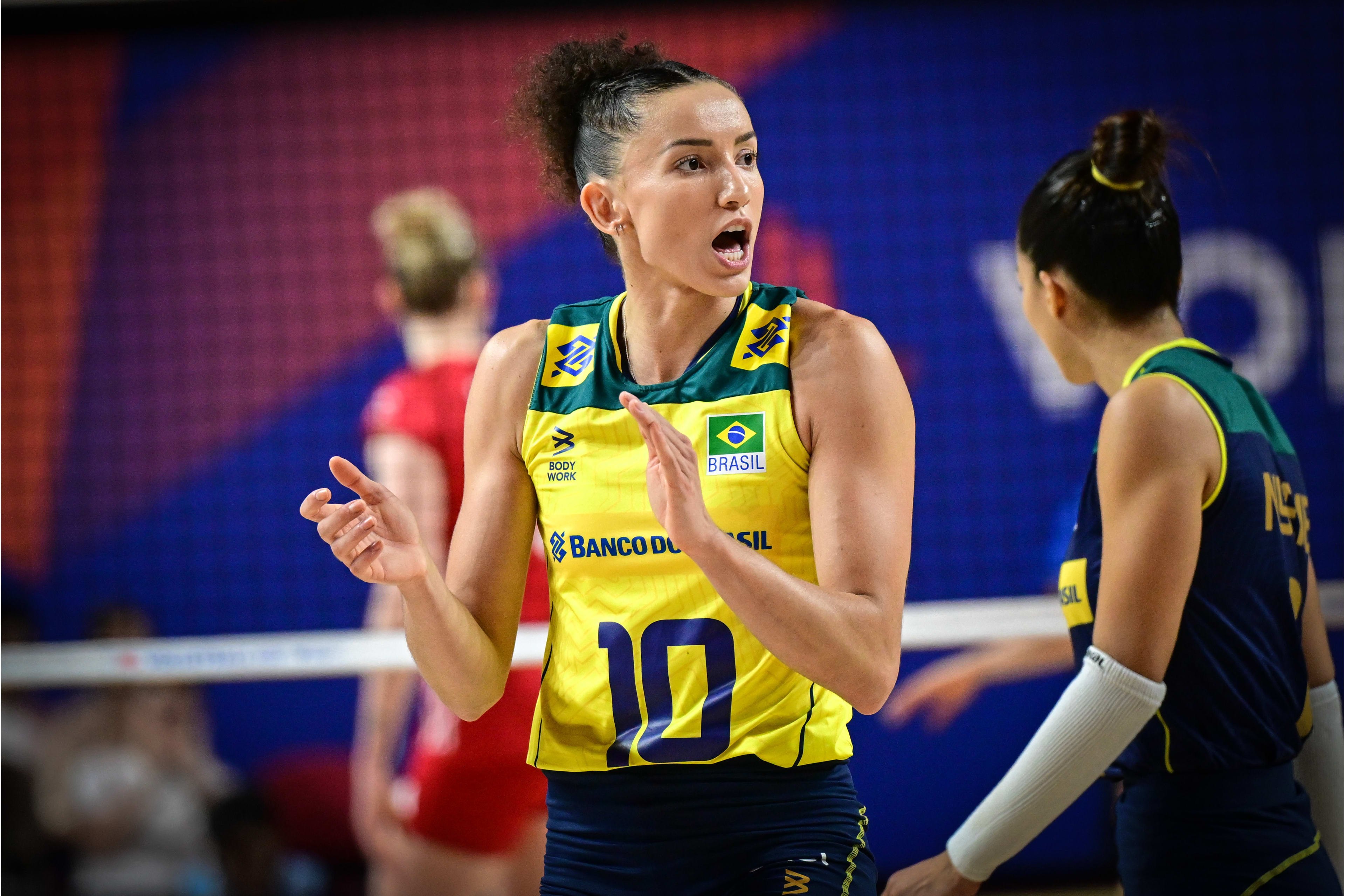 世界女子足球锦标赛:巴西队突围,晋级八强 世界女子足球锦标赛:巴西队突围,晋级八强