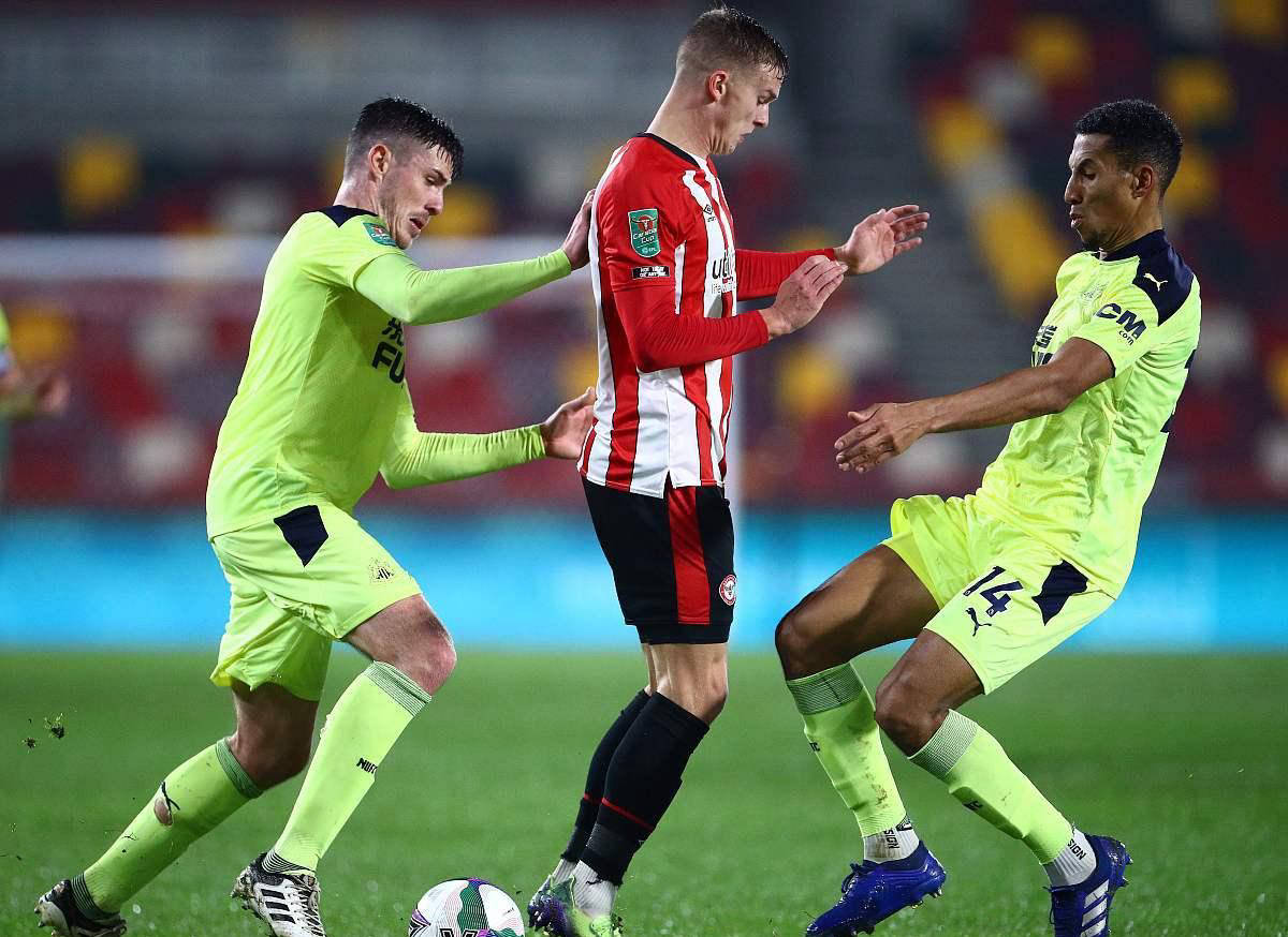 布兰特福德客场大败,再遭连败 布兰特福德客场大败,再遭连败