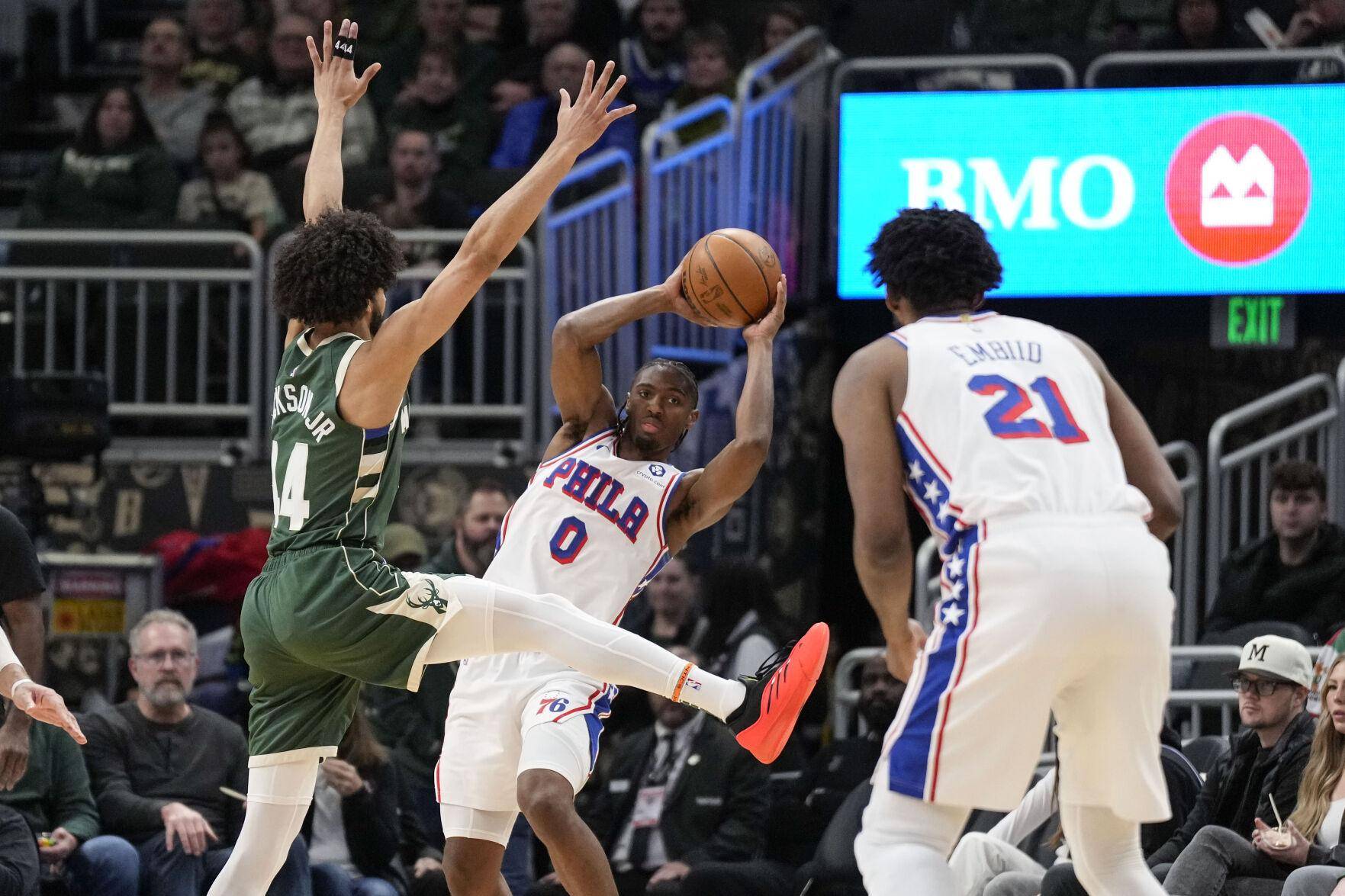 76人客场击败老鹰，继续保持不败